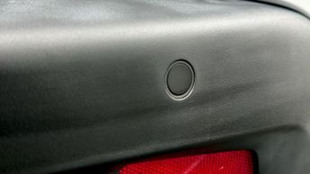 Peugeot 2008 PURETECH EAT8 S/S GT