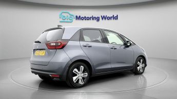 Honda Jazz I-MMD EX