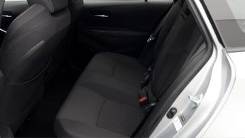 Toyota Corolla ICON TECH