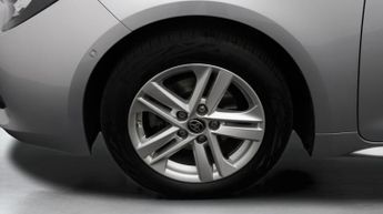 Toyota Corolla ICON TECH