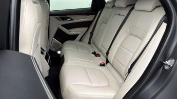 Jaguar F-PACE R-DYNAMIC SE BLACK