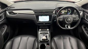 MG MG5 EXCLUSIVE