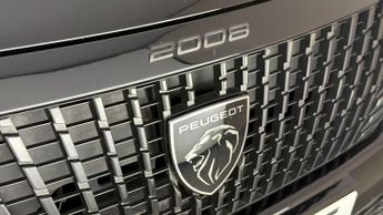 Peugeot 2008 PURETECH EAT8 S/S ALLURE