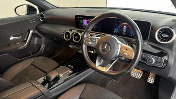 Mercedes-Benz A Class A 180 AMG LINE EXECUTIVE