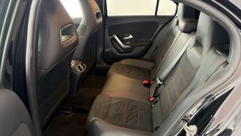 Mercedes-Benz A Class A 180 AMG LINE EXECUTIVE