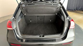 Mercedes-Benz A Class A 180 AMG LINE EXECUTIVE