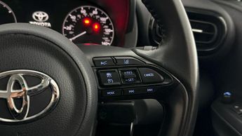 Toyota Yaris ICON