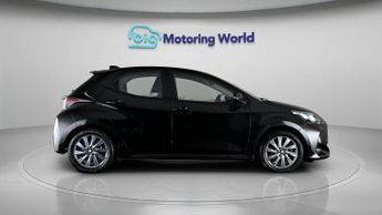 Toyota Yaris ICON
