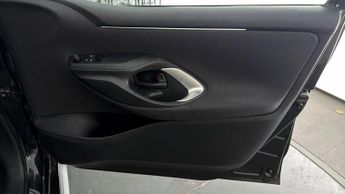 Toyota Yaris ICON