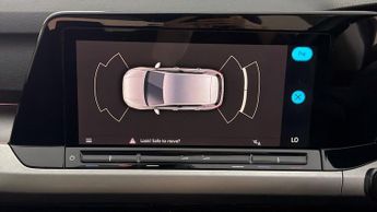 Volkswagen Golf LIFE TDI DSG