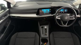 Volkswagen Golf LIFE TDI DSG