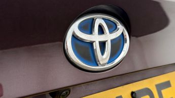 Toyota C-HR EXCEL