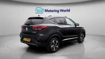 MG MG ZS TROPHY CONNECT