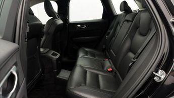 Volvo XC60 RECHARGE T6 PLUS AWD