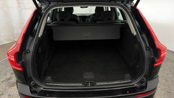 Volvo XC60 RECHARGE T6 PLUS AWD