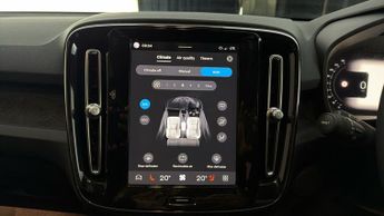 Volvo XC40 RECHARGE PLUS