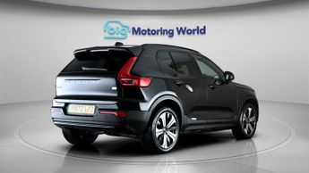Volvo XC40 RECHARGE PLUS