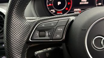 Audi Q2 TFSI S LINE