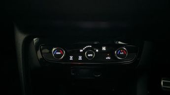 Vauxhall Corsa Electric SRI PREMIUM