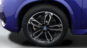 BMW iX1 XDRIVE 30 M SPORT