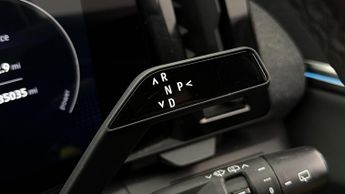 Renault Megane E-Tech ICONIC