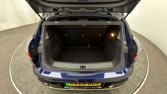 Renault Megane E-Tech ICONIC