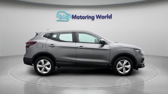 Nissan Qashqai DIG-T ACENTA PREMIUM DCT