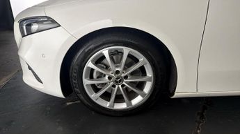 Mercedes-Benz A Class A 200 D SPORT EXECUTIVE