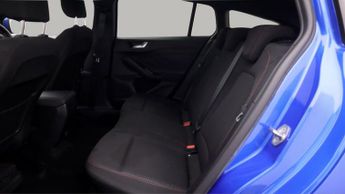 Ford Focus ST-LINE