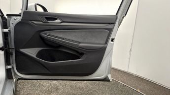 Volkswagen Golf R-LINE TDI DSG