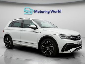 Volkswagen Tiguan R-LINE TSI DSG
