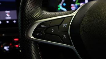 Renault Clio RS LINE E-TECH
