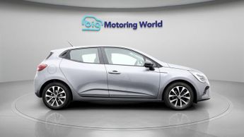 Renault Clio EVOLUTION E-TECH