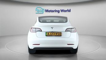Tesla Model 3 LONG RANGE