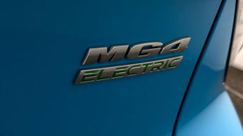 MG MG4 SE