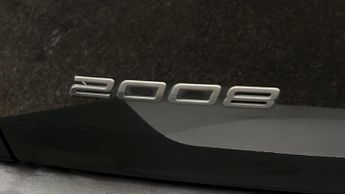 Peugeot 2008 PURETECH EAT8 S/S ALLURE