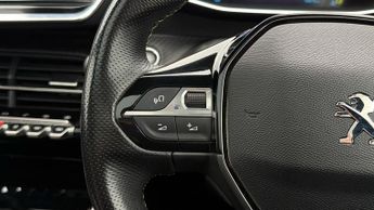 Peugeot E-208 GT PREMIUM
