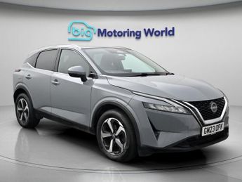Nissan Qashqai DIG-T N-CONNECTA DCT
