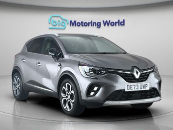 Renault Captur TECHNO E-TECH