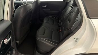 Kia Niro 4 PLUS