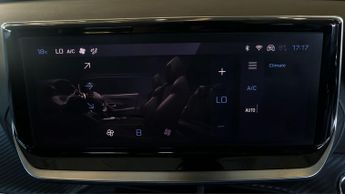 Peugeot 2008 PURETECH EAT8 S/S ALLURE