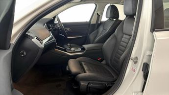 BMW 3 Series 330E SPORT PRO
