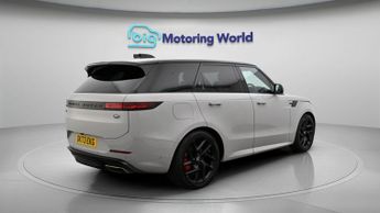 Land Rover Range Rover Sport DYNAMIC SE