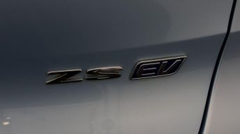 MG MG ZS EXCLUSIVE