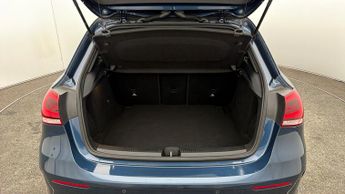 Mercedes-Benz A Class A 180 AMG LINE EXECUTIVE