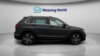 Volkswagen Tiguan ELEGANCE TSI DSG