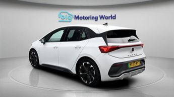 CUPRA Born V2