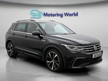 Volkswagen Tiguan R-LINE TSI DSG