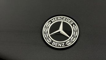 Mercedes-Benz EQA EQA 300 4MATIC AMG LINE PREMIUM
