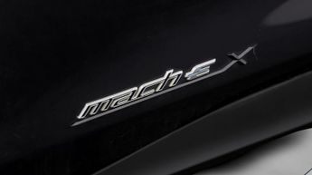 Ford Mustang Mach-E BASE